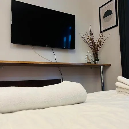 Cozy Apartment Railway Station-2